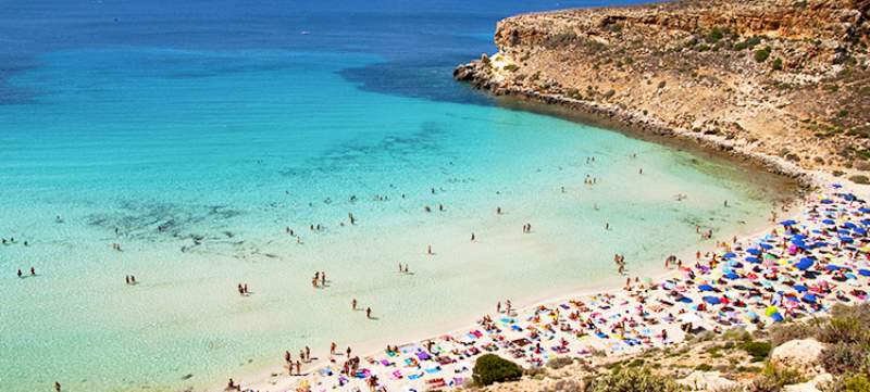 spiaggia lampedusa